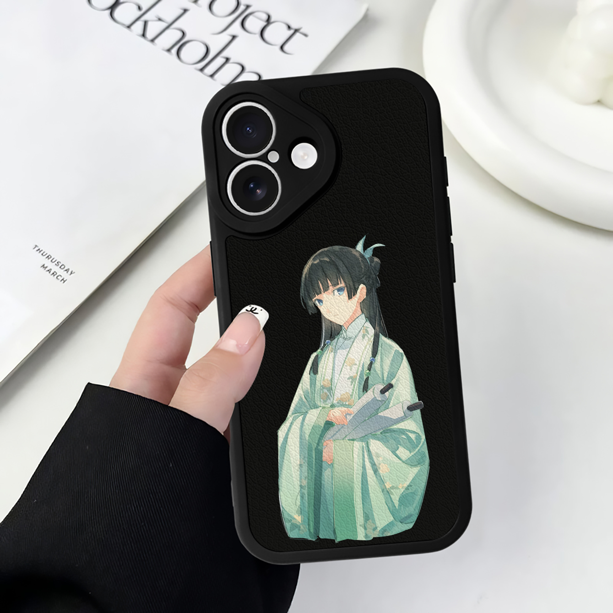 薬屋のひとりごと The Apothecary Diaries 【iPhone 16シリーズ対応】シリコンスマホケース（レザー調） 材質：シリコン